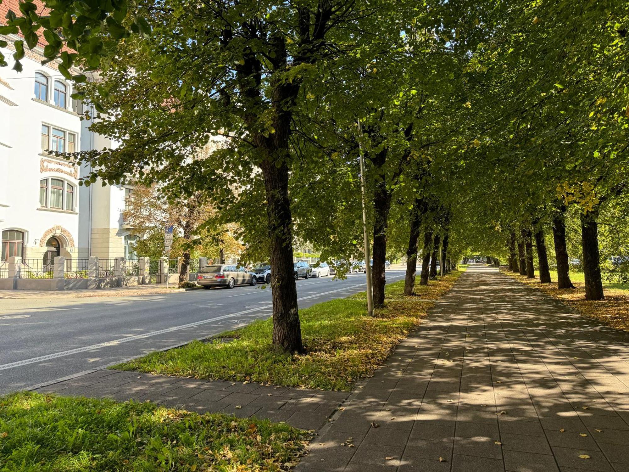 Elizabetes Street Boutique Stay Рига Экстерьер фото